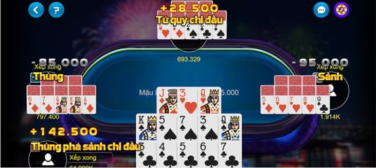 Đầu tiên trước khi chơi Game mậu binh online Vz99